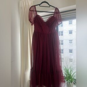 Lulus burgundy midi dress